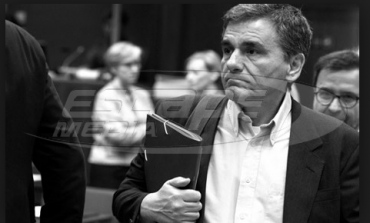 Τσακαλώτος: Δεν γίνεται να ζητάς να νομοθετήσει μια χώρα για το τι θα κάνει το 2019 και μετά