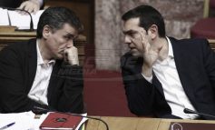 Ο Τσίπρας επισημοποιεί άκρατες προεκλογικές παροχές