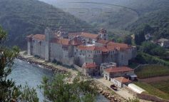 Φυλακή 20 χρόνια στον ηγούμενο της Μονής Εσφιγμένου για τις μολότοφ