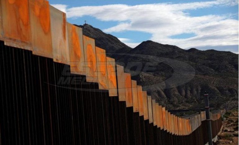 Ο Τραμπ θα πληρώσει τα λεφτά για το τείχος στο Μεξικό Ενρίκε Πένια Νιέτο: Λυπάμαι και καταδικάζω την απόφαση των ΗΠΑ