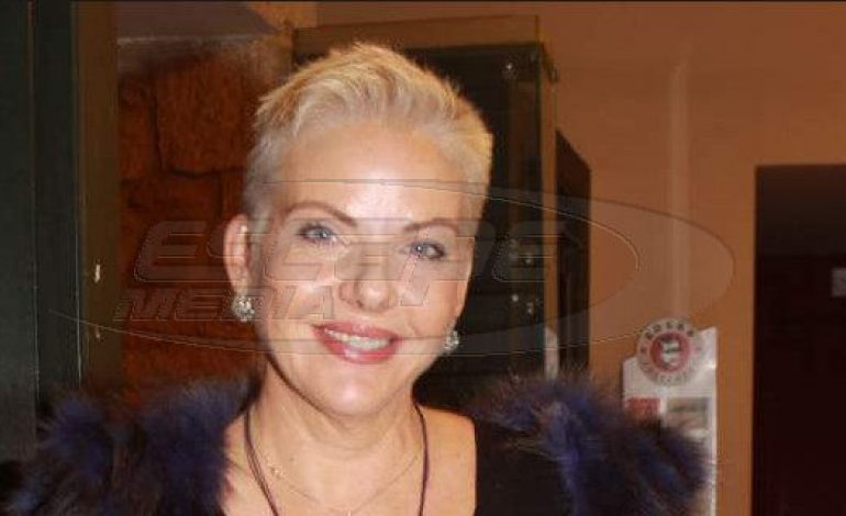 Νανά Παλαιτσάκη: Εγώ αποφάσισα να αυτοκτονήσω!