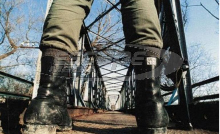 Σε μία δόση η επιστροφή των αναδρομικών στους ένστολους
