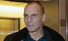Βαρουφάκης: Οι πραγματικοί ευρωπαϊστές, πρέπει να αντιταχθούμε στους ευρωπαϊκούς θεσμούς