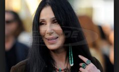 Χειροτερεύει η κατάσταση της υγείας της Cher – Πώς θα αποχαιρετήσει τους θαυμαστές της