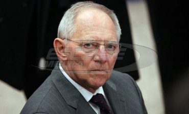 Grexit: Ο Σόιμπλε επαναφέρει τον εφιάλτη του 2015 για έξοδο της χώρας από το ευρώ!