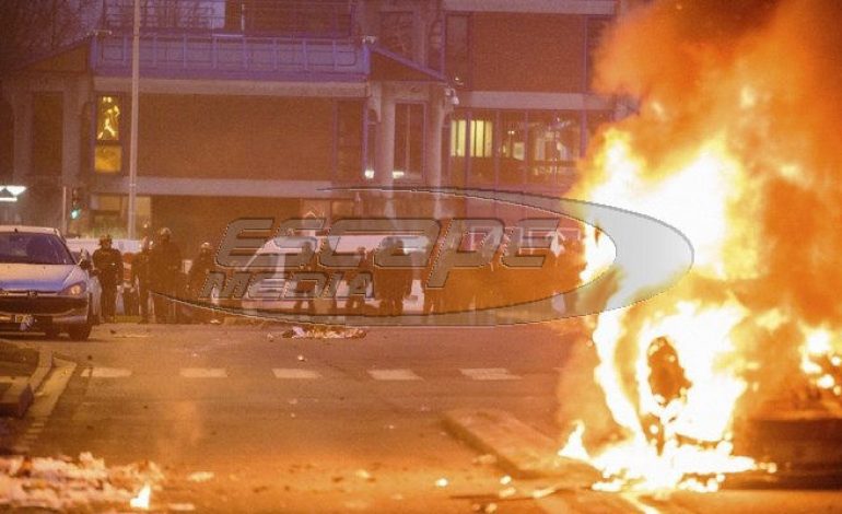 Η Γαλλία φλέγεται και η Μαρί Λε Πεν καλπάζει προς τη νίκη – Και όλα πλέον αλλάζουν…