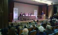 «Ωρα αποφάσεων»/ Το τετράπτυχο για τη διαμόρφωση ενός νέου και ενιαίου κόμματος