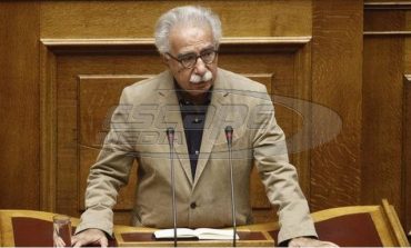 Ιερή αγανάκτηση για τις έμφυλες ταυτότητες