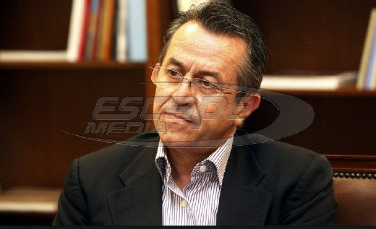 «Το σύστημα θα προσπαθήσει να εξαγοράσει βουλευτές για να πέσει η κυβέρνηση»
