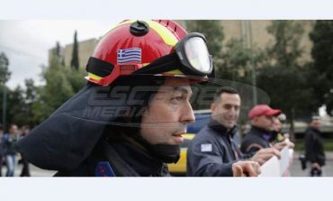 Πανελλαδικό συλλαλητήριο Πυροσβεστών στο Σύνταγμα