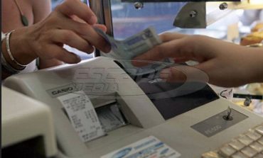 ΣΕΒ: Οργιάζει η φοροδιαφυγή - Εστιατόριο κάνει έκπτωση 10% σε όποιον δεν ζητάει απόδειξη!