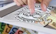 Πώς θα εφαρμοστεί η μείωση του αφορολόγητου στα 5.900 ευρώ