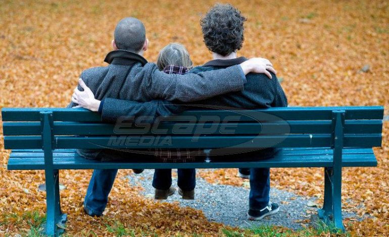 Δικαστήριο αναγνωρίζει την υιοθεσία παιδιών από γκέι