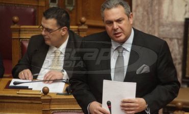 Μύδροι Καμμένου κατά ΝΔ