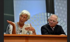 Euobserver: Οι δανειστές υπονομεύουν τα δικαιώματα των Ελλήνων εργαζομένων
