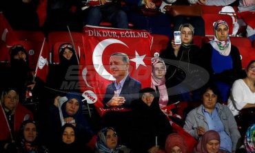 Spiegel: Γιατί η Τουρκία δεν ζητά πλέον την κατάργηση της συμφωνίας για το προσφυγικό