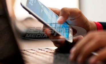 Καταργείται το SMS στο 13033 - Τι αποκάλυψε ο Πιερρακάκης