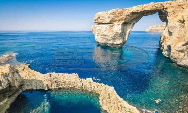 Κατέρρευσε το Γαλάζιο Παράθυρο της Μάλτας -video-