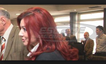Ο Τρωικός Πόλεμος (της Διαφθοράς) για μια Ελένη (Ράϊκου)