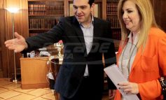 Πως προλειαίνεται το έδαφος για συνεργασία ΣΥΡΙΖΑ-ΠΑΣΟΚ… Προσέγγιση μέσω διπλής εξυπηρέτησης.