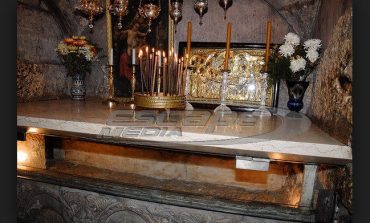 «Ο Τάφος του Χριστού είναι ζωντανός» - Πώς τον άνοιξαν Έλληνες 466 χρόνια μετά! (vid)