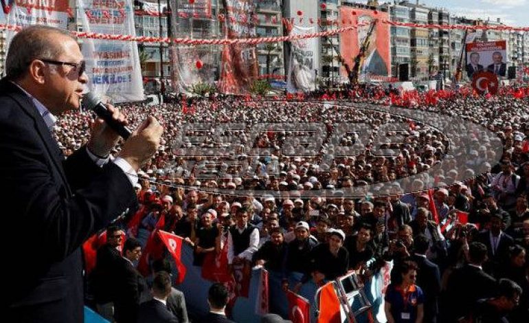 Νέα πρόκληση από Ερντογάν: Χαρακτηρίζει τους Έλληνες γκιαούρηδες