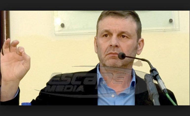 «Οργισμένοι» δημότες της Στυλίδας θέλουν δημοψήφισμα για τους πρόσφυγες – Τι είπε ο Γκλέτσος