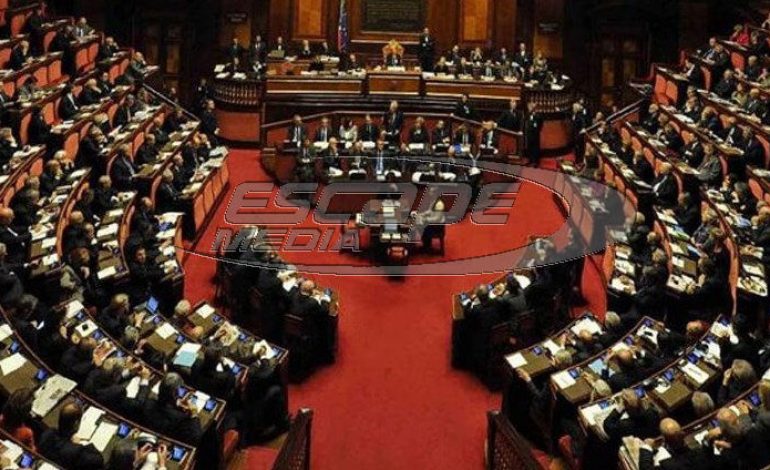 Ιταλία: Το κοινοβούλιο αποφάσισε την επιτάχυνση των διαδικασιών ασύλου και απέλασης μεταναστών
