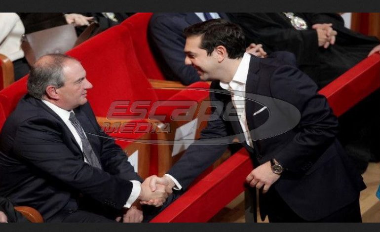 Τι συμβαίνει με Καραμανλή και Τσίπρα;