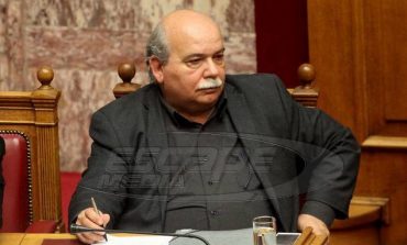 Βούτσης: Η χώρα ασφυκτιά - Χρειαζόμαστε την επανεκκίνηση των δικών μας θεσμών