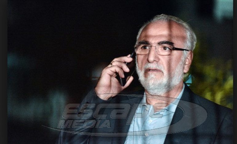 «Οι νέοι πυλώνες της διαπλοκής» – «Γελάει ο κόσμος»