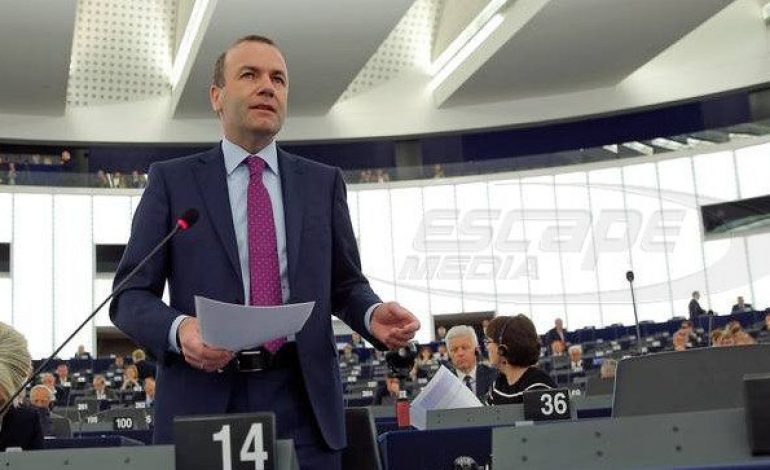 Βέμπερ: Πρόβλημα ο Έλληνας κομμουνιστής πρωθυπουργός
