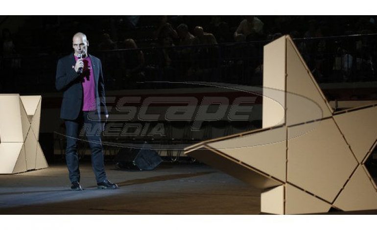 Βαρουφάκης στην εκδήλωση DiEM25: Ναι, έχω κόλλημα με το χρέος