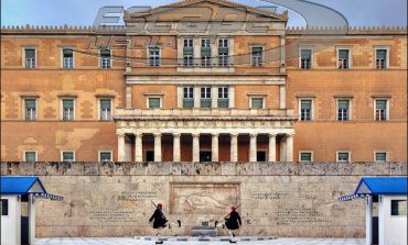 Έντονη αντιπαράθεση για τον Βασίλη Δημάκη στη Βουλή