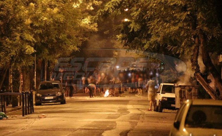 Επεισόδια στα Εξάρχεια με μολότοφ κατά αστυνομικών