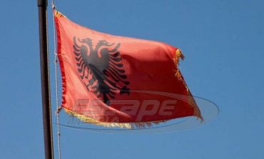 Εντείνεται η προεκλογική δραστηριότητα στην Αλβανία