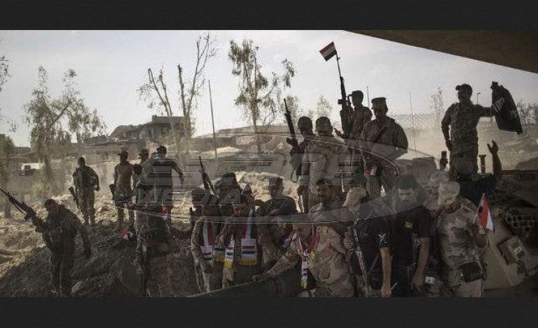 Γαλλία: Ο Μακρόν αποθεώνει τις δυνάμεις που απελευθέρωσαν τη Μοσούλη από το ISIS