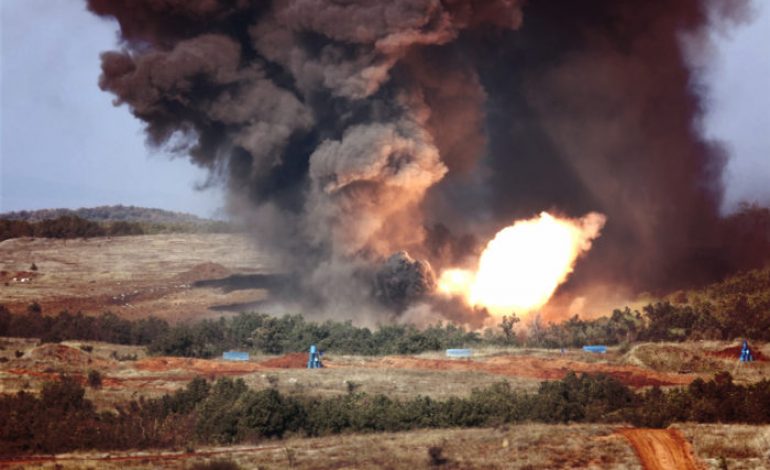 Βρέχει φωτιά και ατσάλι στα ελληνοτουρκικά σύνορα – Μετακίνηση δυνάμεων στην Θράκη – Εκτόξευση τορπίλης από τουρκικό στόλο ενόψει εξελίξεων…