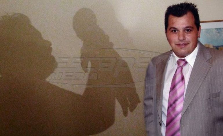 Σοκαριστικές αποκαλύψεις από την Αγγελική Νικολούλη για την «αυτοκτονία» του Δημήτρη Σαράντη: Το χτύπημα, η ένεση και η θηλιά στο λαιμό του νεαρού πατέρα…