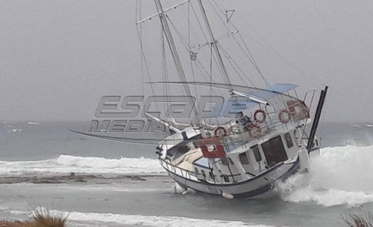 Καράβι στη… στεριά έβγαλε η κακοκαιρία στη Ρόδο