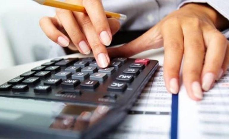 Σοκ για 900.000 ασφαλισμένους: Έρχονται αναδρομικές εισφορές έως 3.200 ευρώ – Ποιους αφορά