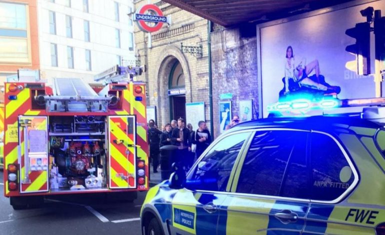 ΕΚΤΑΚΤΟ: Όχημα έπεσε πάνω σε πεζούς σε Μουσείο του Λονδίνου – Πολλοί τραυματίες (φωτό)