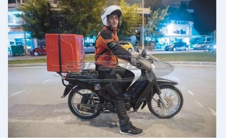 Συγκλονιστικές ιστορίες νέων εργαζομένων με … 300 ευρώ τον μήνα: «Μένω ακόμη με τη μητέρα μου»