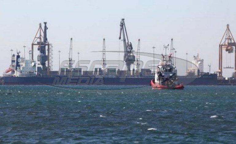 Συναγερμός στη Θεσσαλονίκη για θαλάσσια ρύπανση από πετρελαιοειδή