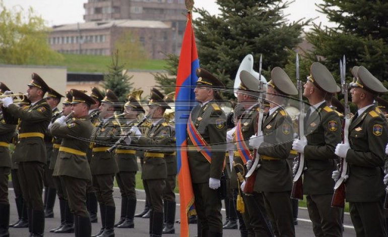Η Αρμενία τραγουδά στην Τουρκία: «Η Ελλάδα ποτέ δεν πεθαίνει, δεν τη σκιάζει φοβέρα καμιά…»
