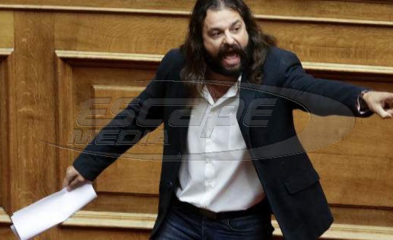 «Σέβομαι το Σύνταγμα, λεκτικές υπερβολές τα όσα είπα» δηλώνει τώρα ο Κ. Μπαρμπαρούσης