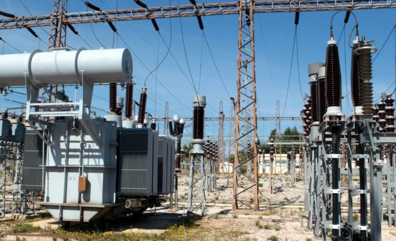 ΑΔΜΗΕ: Πτώση καλωδίου προκάλεσε το μπλακ άουτ στην Αττική, χάθηκε το 1/3 της ισχύος