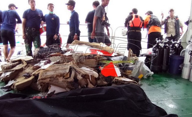 Βίντεο – ντοκουμέντο μέσα από το αεροσκάφος της Lion Air – Φωνές και τρόμος λίγο πριν τον θάνατο