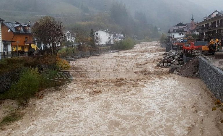 Ιταλία: Εννιαμελής οικογένεια πνίγηκε από τις πλημμύρες