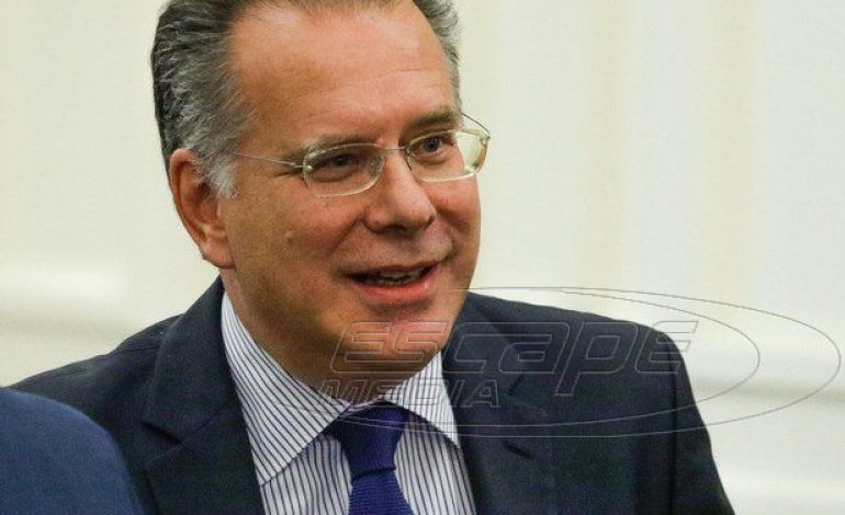 Κουμουτσάκος: H απόφαση της αλβανικής κυβέρνησης στρέφεται ευθέως κατά της ελληνικής εθνικής μειονότητας